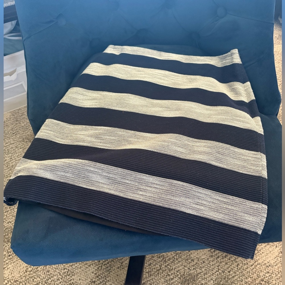 Loft- Striped blue and white skirt 00